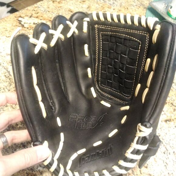 Franklin Pro Flex 4113L 12.5" Hybrid Series Baseball Glove Black Left Handed - Picture 1 of 11